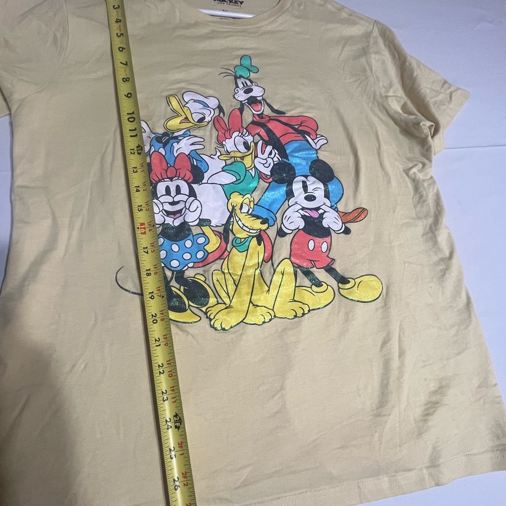 Disney Men's Mickey and Friends Yellow T-Shirt Characters Making‎ Funny Faces L - Picture 5 of 6